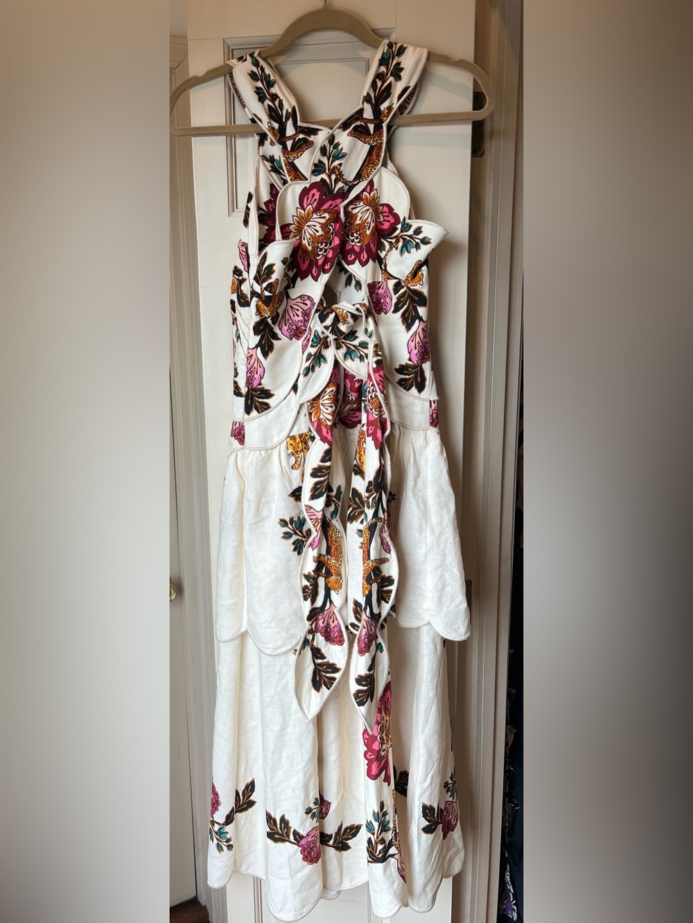 FARM Rio Leopard Flowers Print Cutout Detail Linen Blend Dress - Picture 5 of 9
